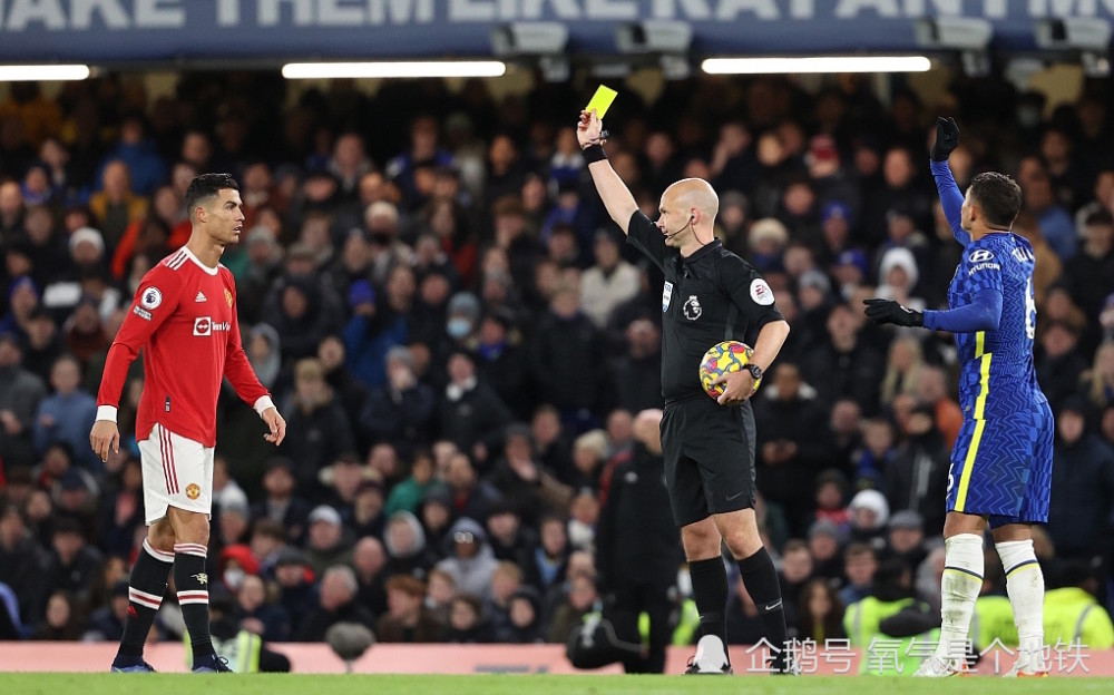  卡昂替补席暗藏杀机，终场前换人调整收到奇效